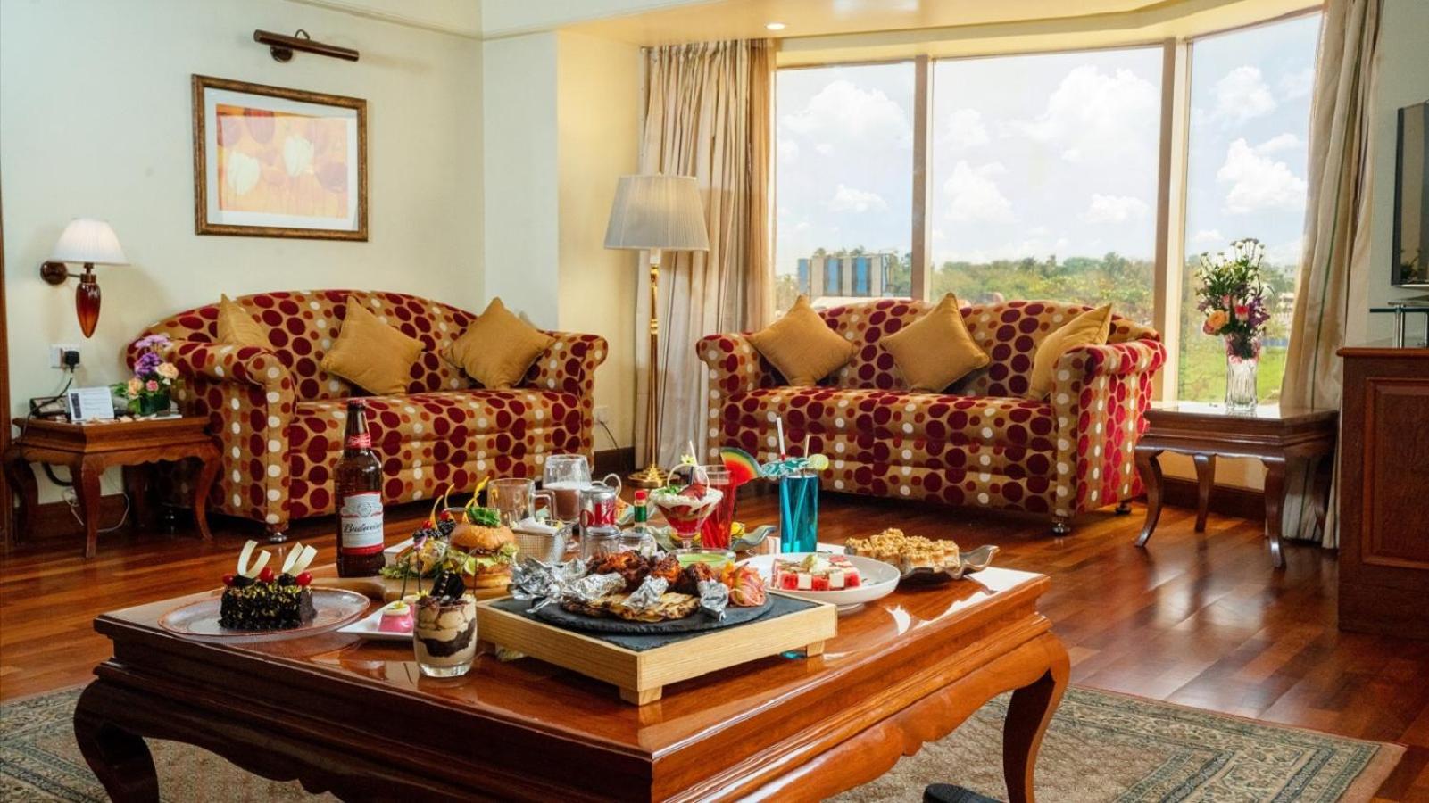 Ramada Plaza By Wyndham Palm Grove 5* Bombaj